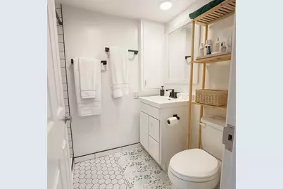 905 Center Street #208, Des Plaines, IL 60016 - Photo 7