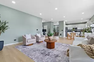 2197 Wilson Creek Cir, Aurora, IL 60503 - Photo 9