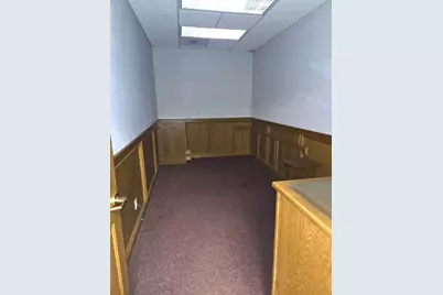 211 E Il Route 38 Highway, Rochelle, IL 61068 - Photo 17