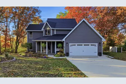 507 N Sangamon Lane, Dixon, IL 61021 - Photo 1