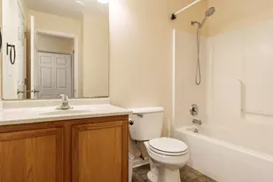 6538 Commonwealth Dr, Loves Park, IL 61111 - Photo 13