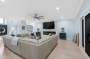 38148 N Helena Ln, Wadsworth, IL 60083 - Photo 9