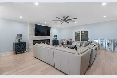 38148 N Helena Lane, Wadsworth, IL 60083 - Photo 13