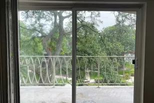 1301 S Finley Rd, Lombard, IL 60148 - Photo 27