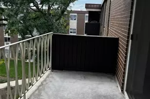 1301 S Finley Rd, Lombard, IL 60148 - Photo 21