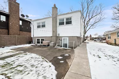 [Address not provided], Morton Grove, IL 60053 - Photo 25