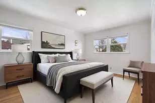 8905 N Parkside Ave N, Morton Grove, IL 60053 - Photo 13