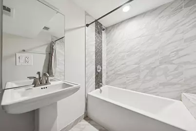 3733 W Sunnyside Avenue, Chicago, IL 60625 - Photo 29