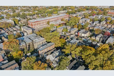 3733 W Sunnyside Avenue, Chicago, IL 60625 - Photo 41