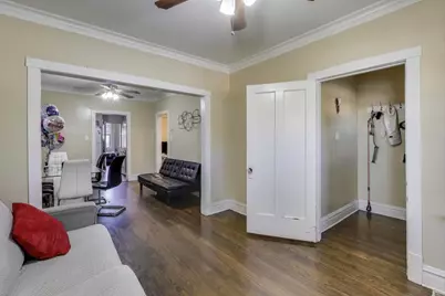 3449 N Kostner Avenue, Chicago, IL 60641 - Photo 3