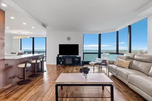 990 N Lake Shore Dr, Chicago, IL 60611 - Photo 11