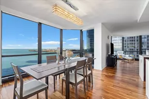 990 N Lake Shore Dr, Chicago, IL 60611 - Photo 3