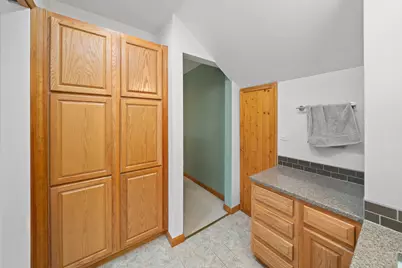 43W140 Campton Hills Road, Elburn, IL 60119 - Photo 31