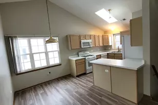 1934 Heron Ave, Schaumburg, IL 60193 - Photo 7