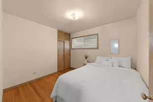 3424 S 55th Ct, Cicero, IL 60804 - Photo 11