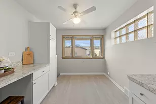 3424 S 55th Ct, Cicero, IL 60804 - Photo 7