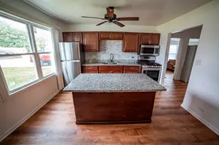 4572 Rumsey Ave, Oak Lawn, IL 60453 - Photo 7