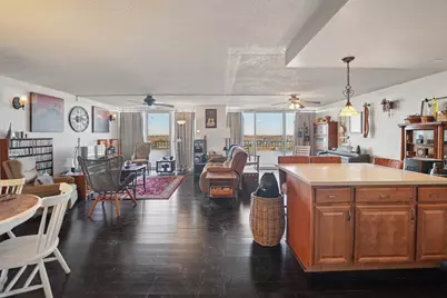 2005 S Finley Road #1202, Lombard, IL 60148 - Photo 13