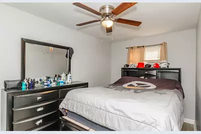 5141 S Carpenter Street, Chicago, IL 60609 - Photo 13