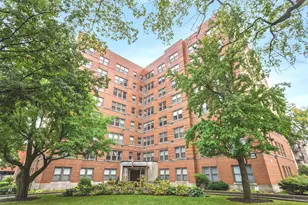 1585 Ridge Ave, Evanston, IL 60201 - Photo 1