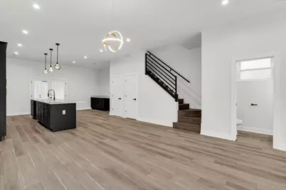 843 N Lorel Avenue, Chicago, IL 60651 - Photo 13