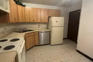 1050 Holbrook Rd, Homewood, IL 60430 - Photo 11