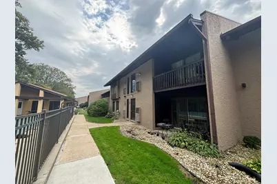1050 Holbrook Road #1H, Homewood, IL 60430 - Photo 1