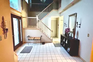 620 Old Oak Cir, Algonquin, IL 60102 - Photo 5