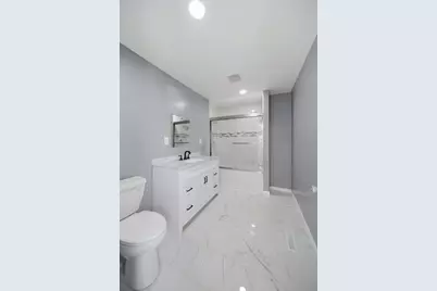 503 W Winfield Street, Morrison, IL 61270 - Photo 15