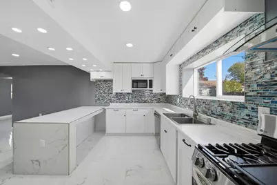 503 W Winfield Street, Morrison, IL 61270 - Photo 7