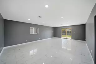 503 W Winfield St, Morrison, IL 61270 - Photo 5