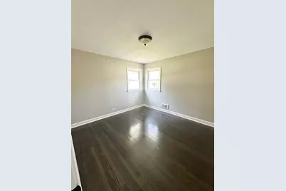 9405 S 76th Court, Hickory Hills, IL 60457 - Photo 19