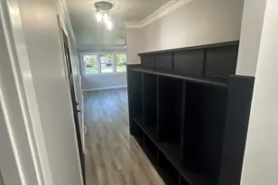 326 Indian Dr, Glen Ellyn, IL 60137 - Photo 3