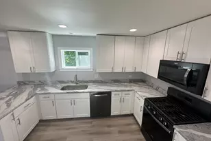 326 Indian Dr, Glen Ellyn, IL 60137 - Photo 7