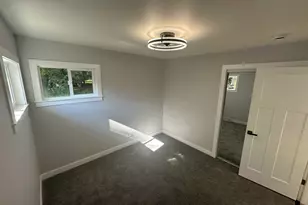 326 Indian Dr, Glen Ellyn, IL 60137 - Photo 11