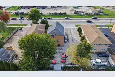 7549 S Roberts Road, Bridgeview, IL 60455 - Photo 19