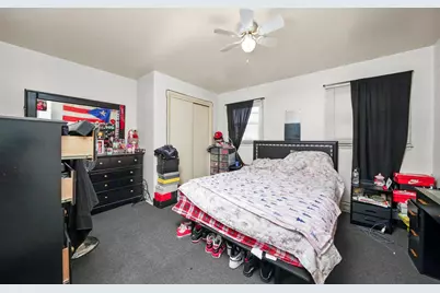 7549 S Roberts Road, Bridgeview, IL 60455 - Photo 9