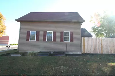 111 W Fast Avenue, Mackinaw, IL 61755 - Photo 21