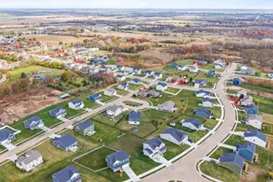 725 Cloverleaf Dr, Marengo, IL 60152 - Photo 47