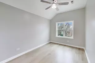 4065 N Meade Ave, Chicago, IL 60634 - Photo 27