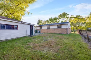 16501 Oxford Dr S, Markham, IL 60428 - Photo 11