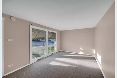 16501 Oxford Drive S, Markham, IL 60428 - Photo 5