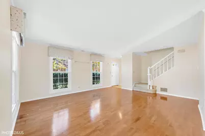 1429 Pebblecreek Drive, Glenview, IL 60025 - Photo 5