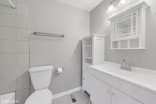 1429 Pebblecreek Dr, Glenview, IL 60025 - Photo 21