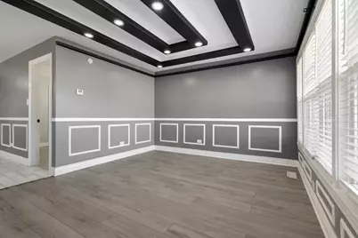 245 W 43rd Street, Chicago, IL 60609 - Photo 5