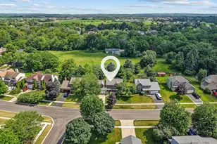 310 Fairhaven Dr, Yorkville, IL 60560 - Photo 29