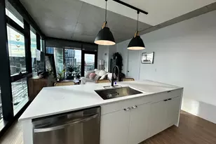 225 N Elizabeth St, Chicago, IL 60607 - Photo 7