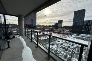 225 N Elizabeth St, Chicago, IL 60607 - Photo 13