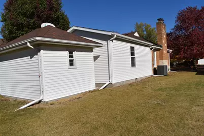 501 S Main Street, Flanagan, IL 61740 - Photo 37