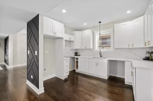 8041 S Blackstone Ave, Chicago, IL 60619 - Photo 13